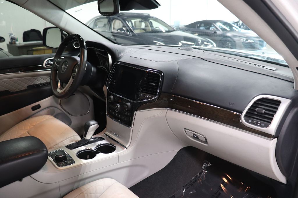 2021 Jeep Grand Cherokee Image 25