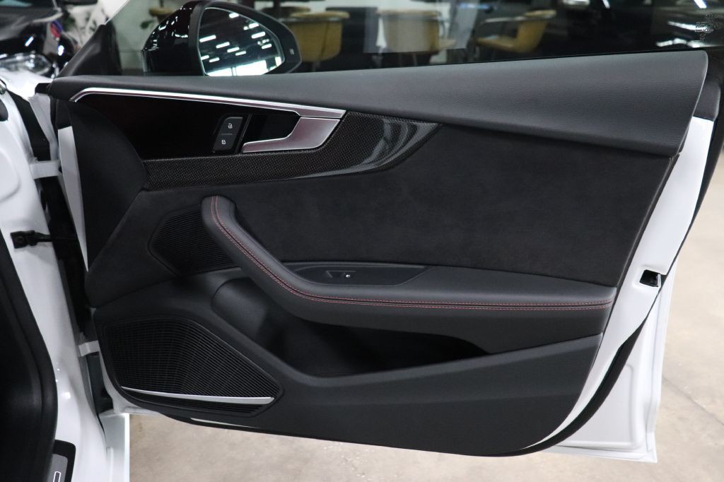 2024 Audi S5 Image 23