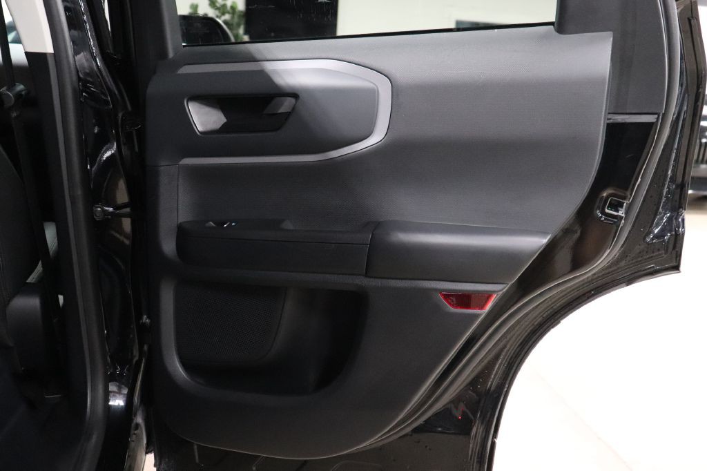 2022 Ford Bronco Image 22