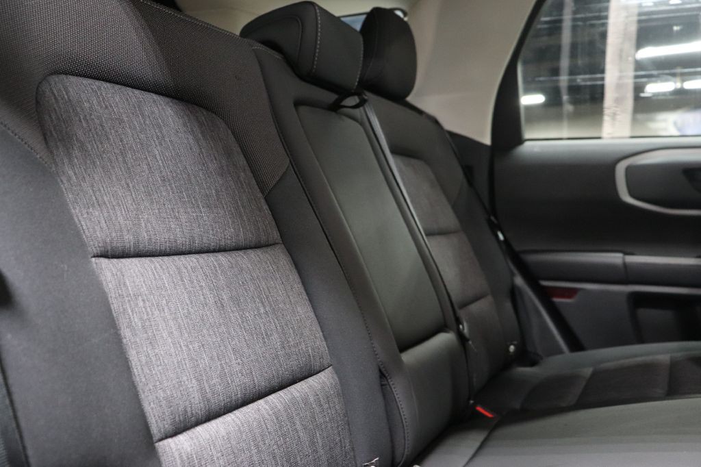 2022 Ford Bronco Image 23