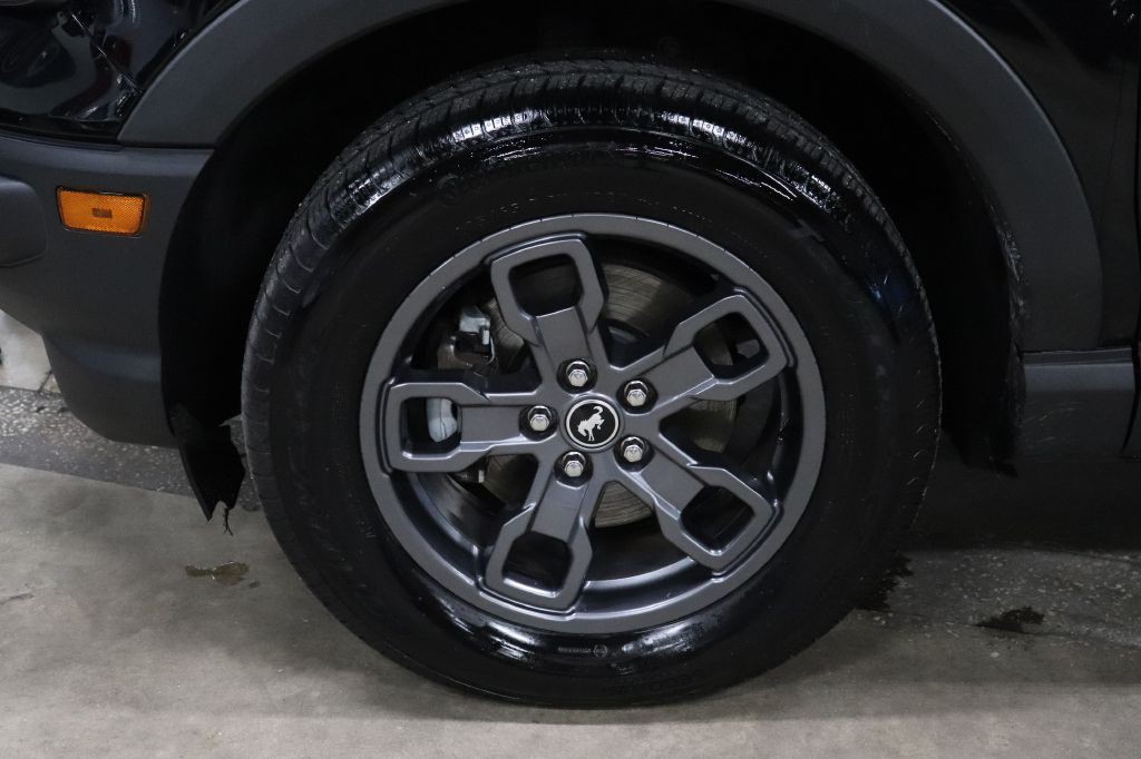 2022 Ford Bronco Image 28