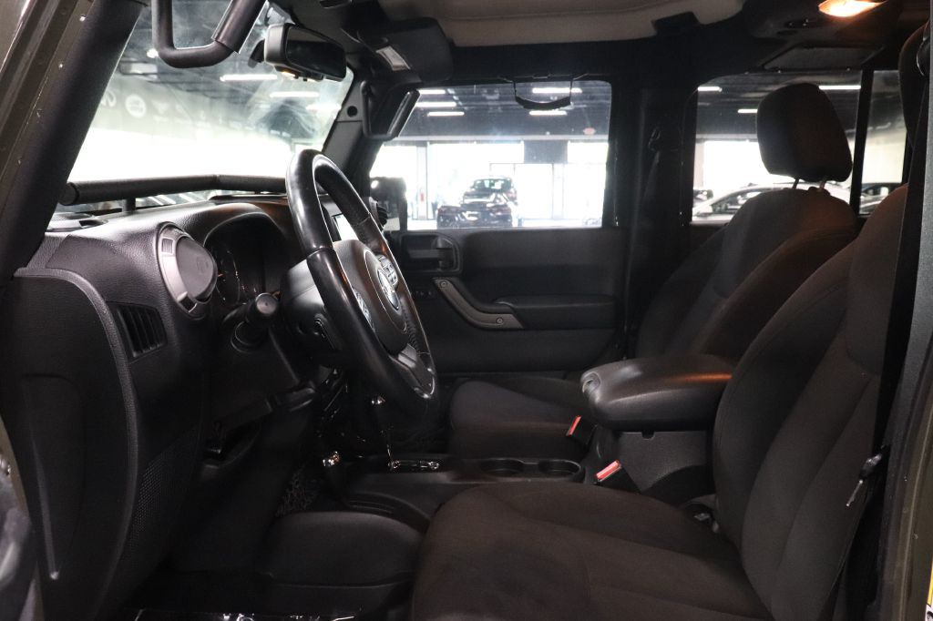 2015 Jeep Wrangler Unlimited Image 10