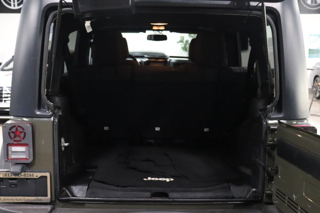 2015 Jeep Wrangler Unlimited Image 17