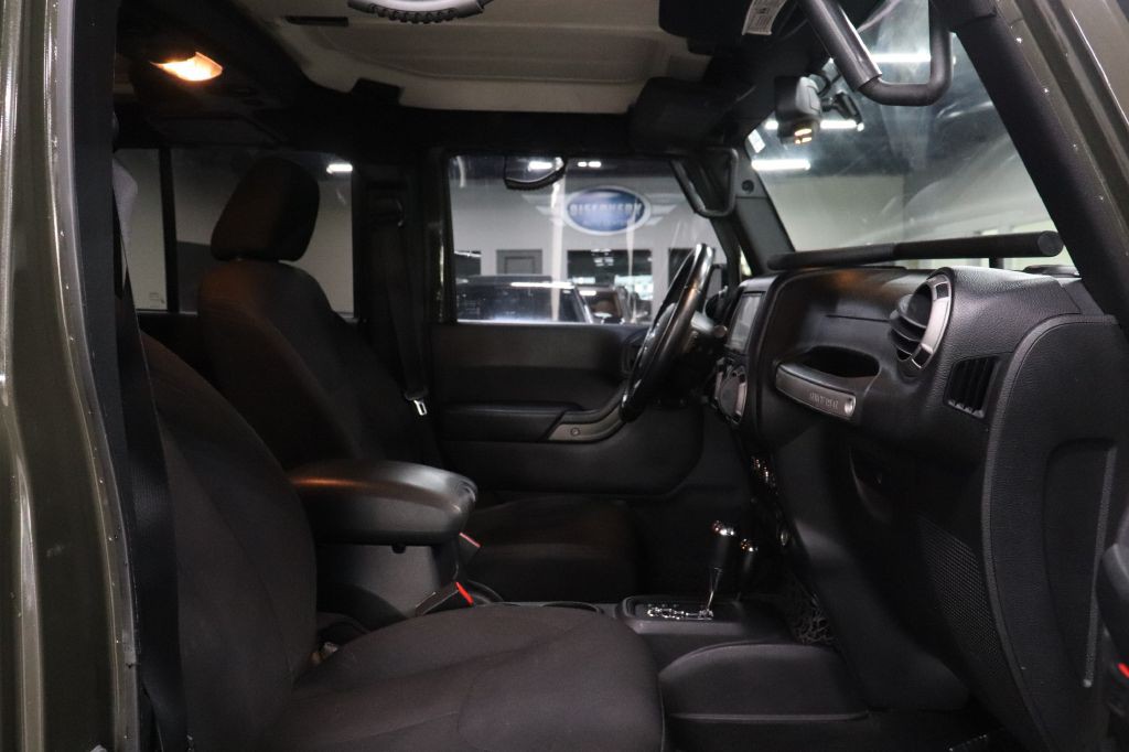 2015 Jeep Wrangler Unlimited Image 24