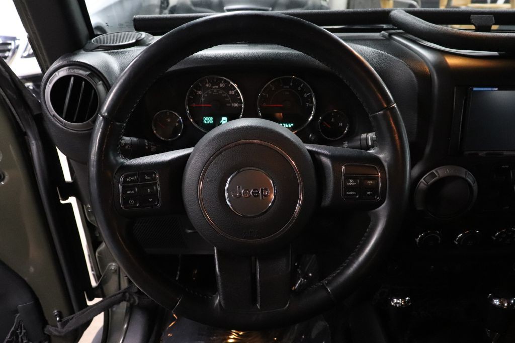 2015 Jeep Wrangler Unlimited Image 28