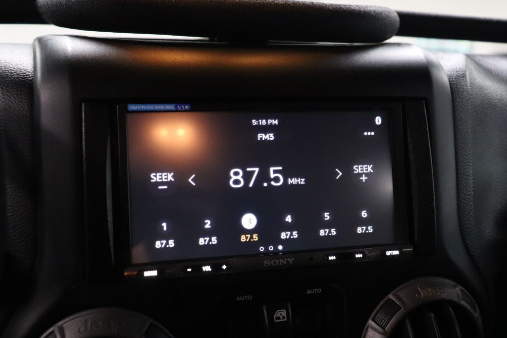 2015 Jeep Wrangler Unlimited Image 34