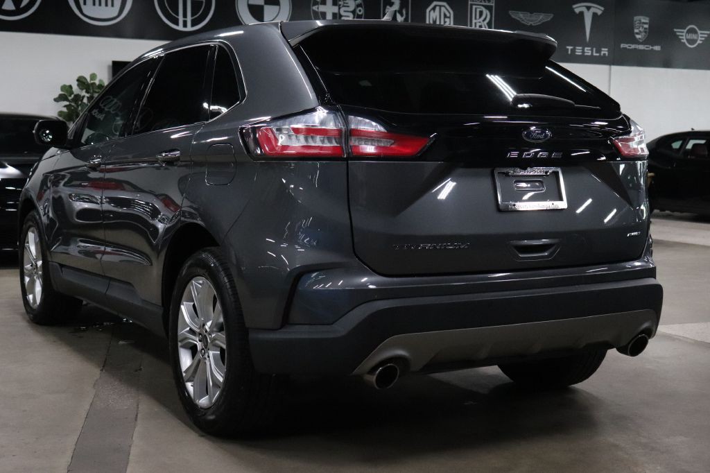 2023 Ford Edge Image 3