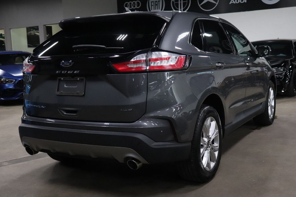 2023 Ford Edge Image 5