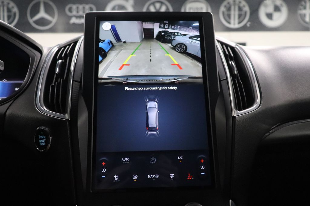 2023 Ford Edge Image 16