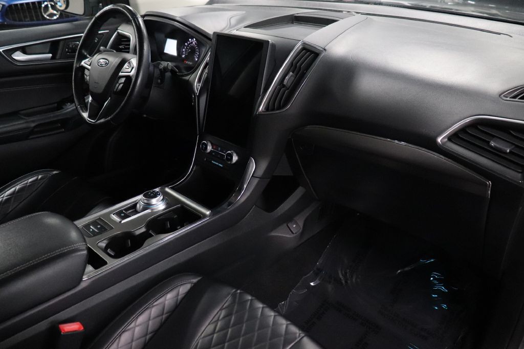 2023 Ford Edge Image 25