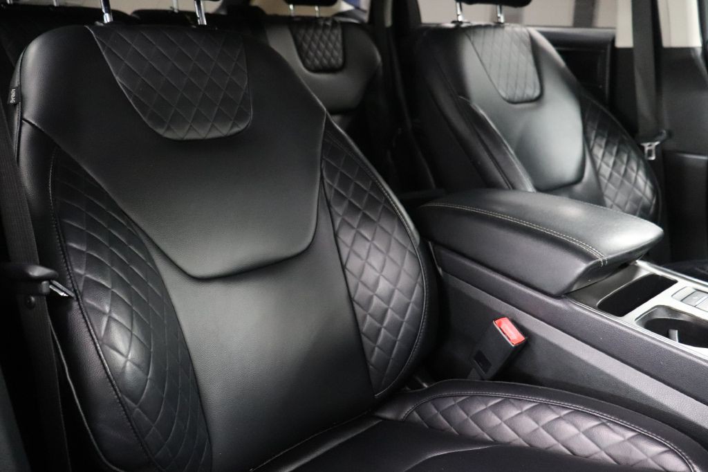 2023 Ford Edge Image 26