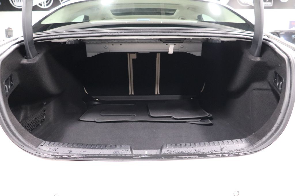 2024 Mercedes-Benz E-Class Image 21