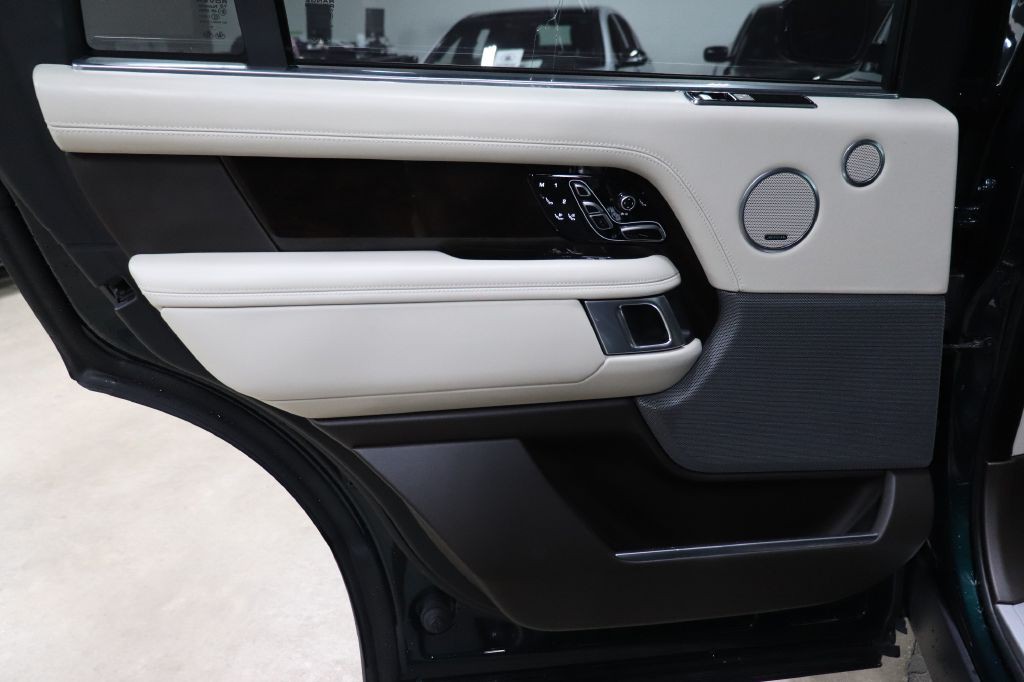 2019 Land Rover Range Rover Image 14