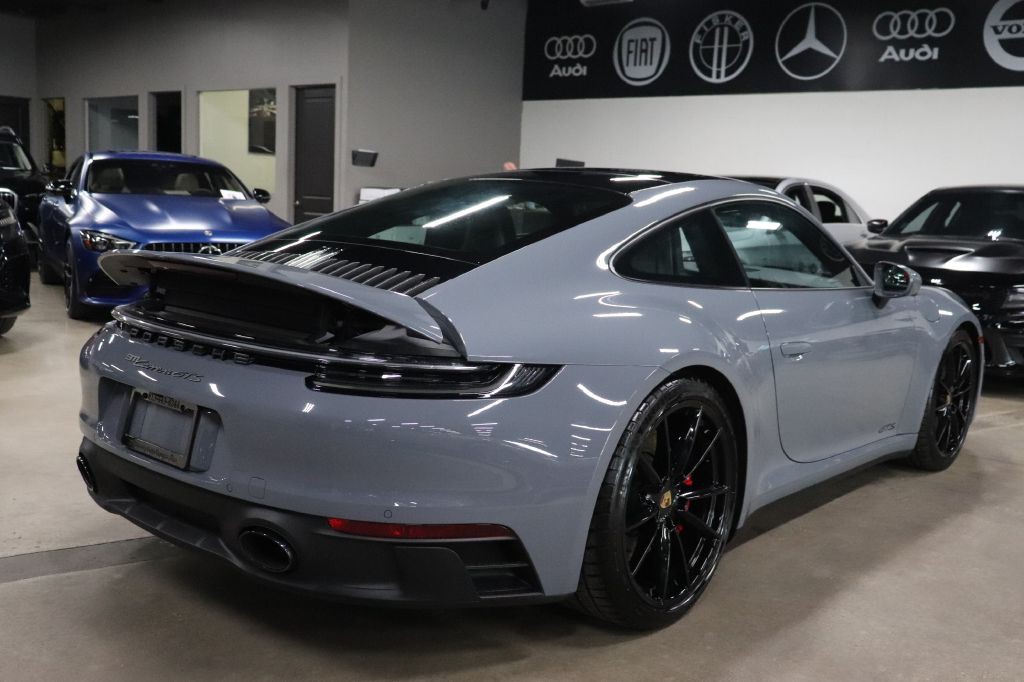 2024 Porsche 911 Image 6