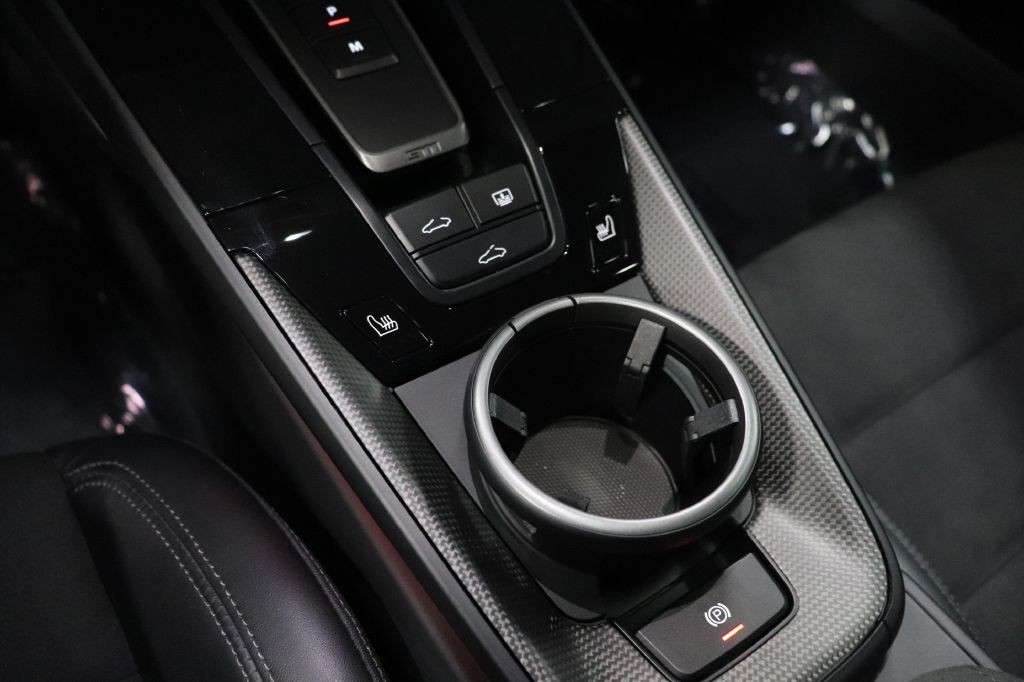 2024 Porsche 911 Image 26