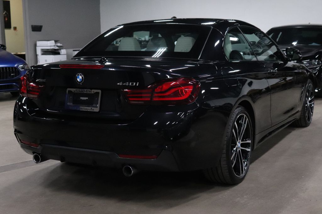 2020 BMW 4 Series Image 9