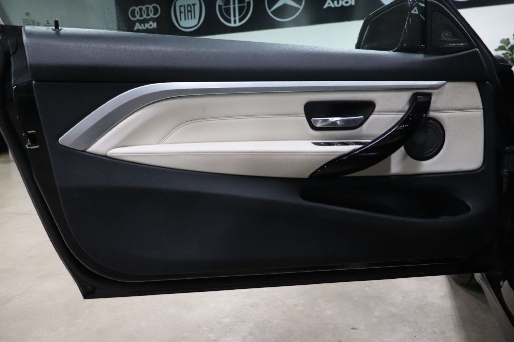 2020 BMW 4 Series Image 17