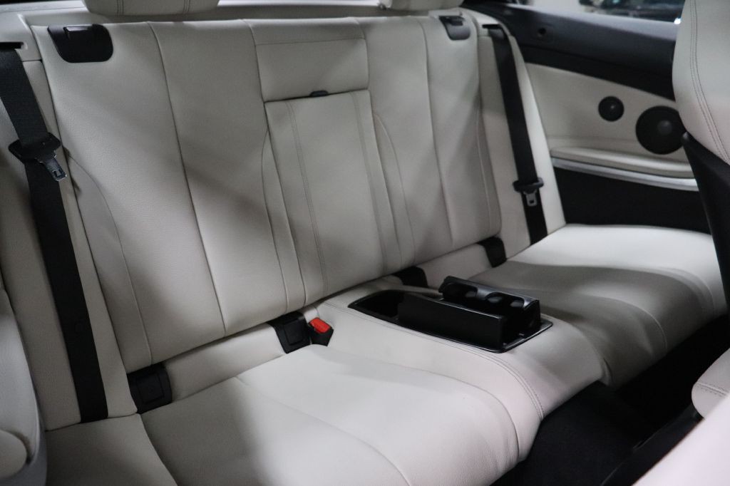 2020 BMW 4 Series Image 32