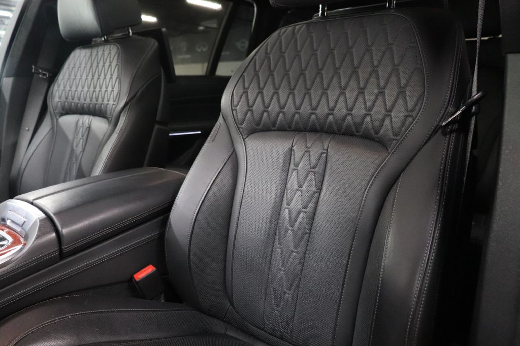 2021 BMW 7 Series Image 11