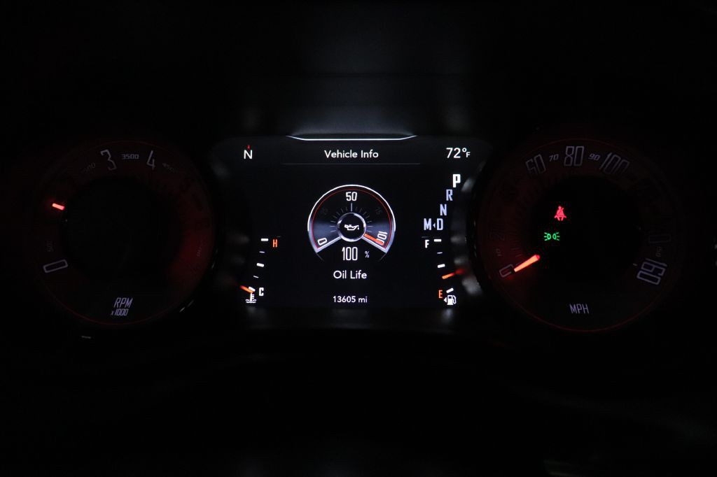 2019 Dodge Challenger Image 15