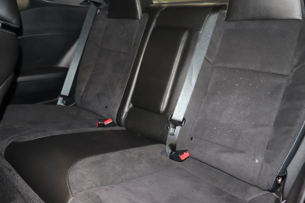 2019 Dodge Challenger Image 17