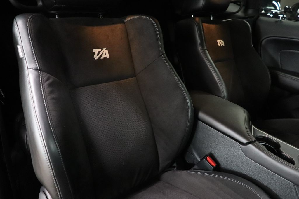 2019 Dodge Challenger Image 22