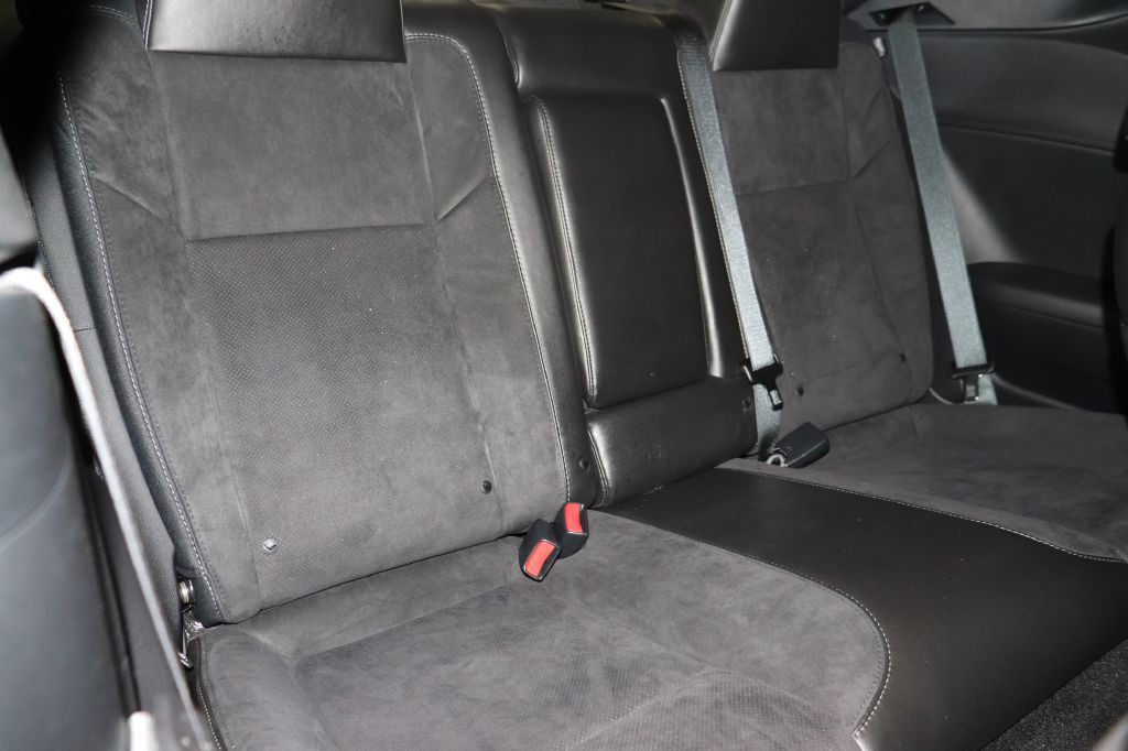 2019 Dodge Challenger Image 23