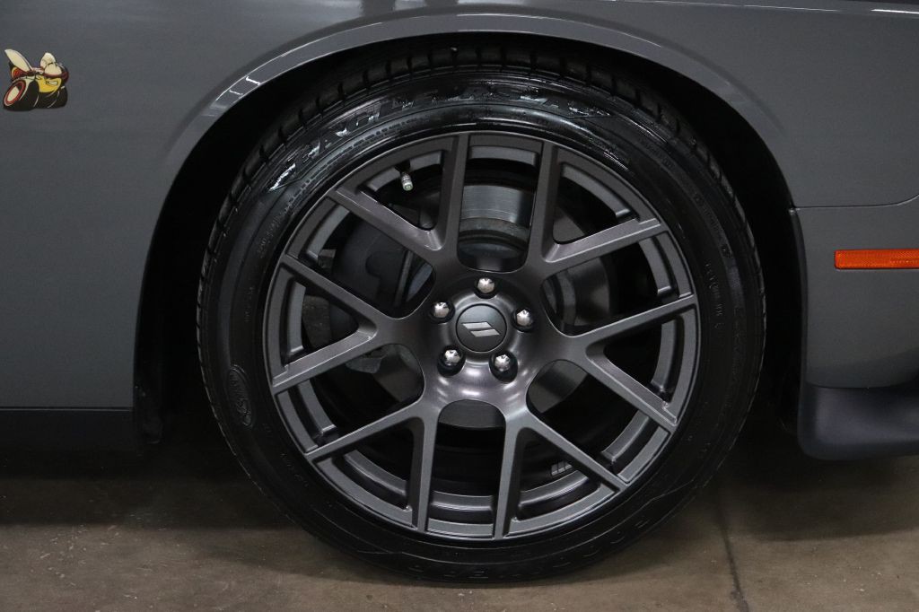 2019 Dodge Challenger Image 28