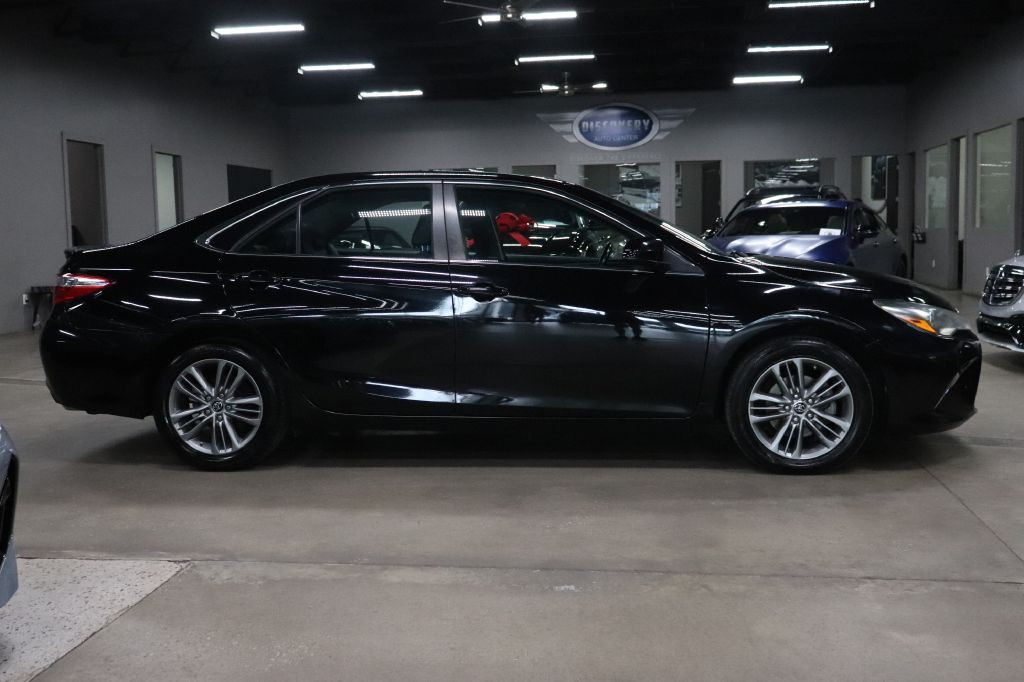 2015 Toyota Camry Image 6