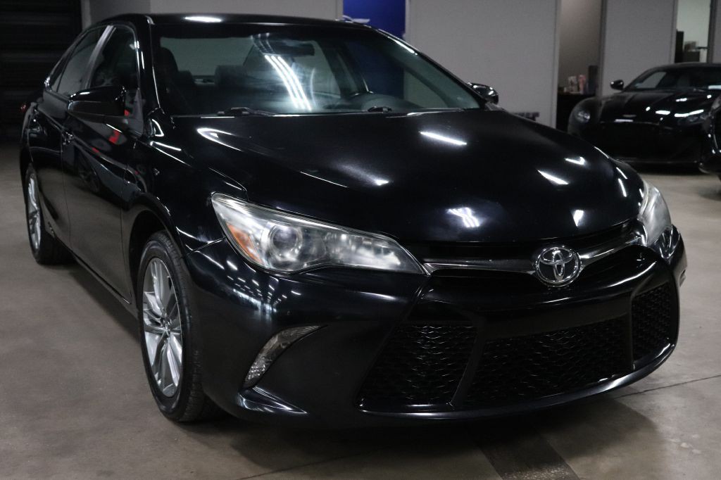 2015 Toyota Camry Image 7