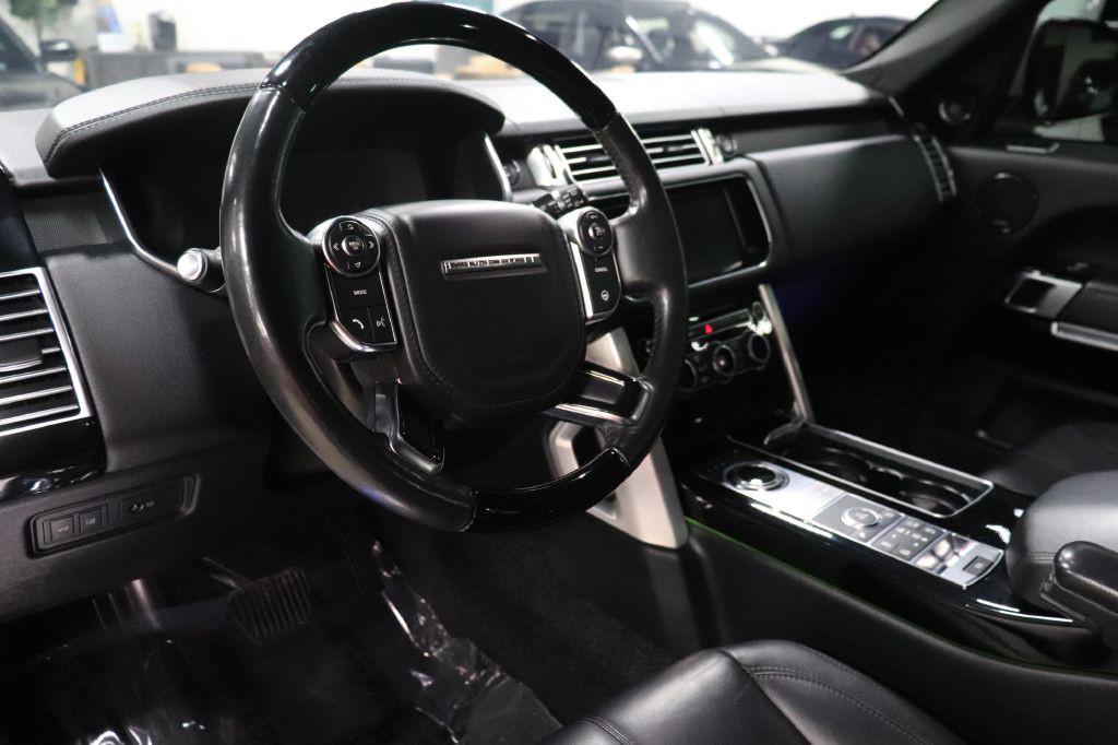 2017 Land Rover Range Rover Image 10