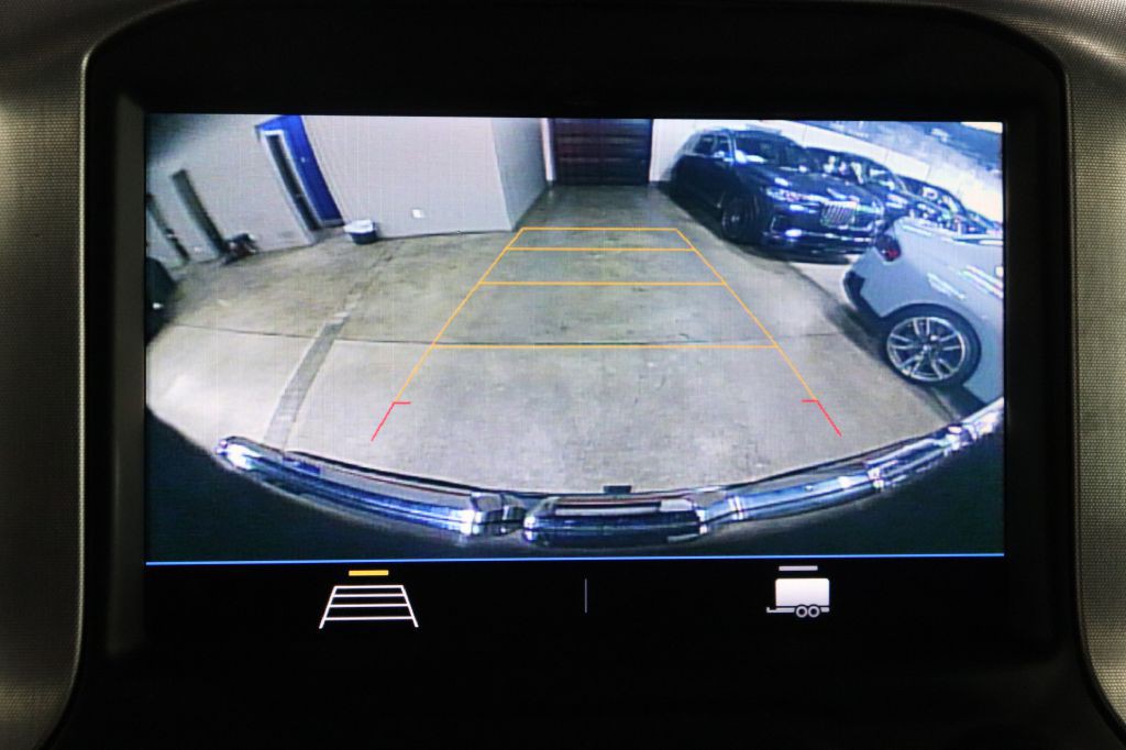 2022 GMC Sierra Image 16