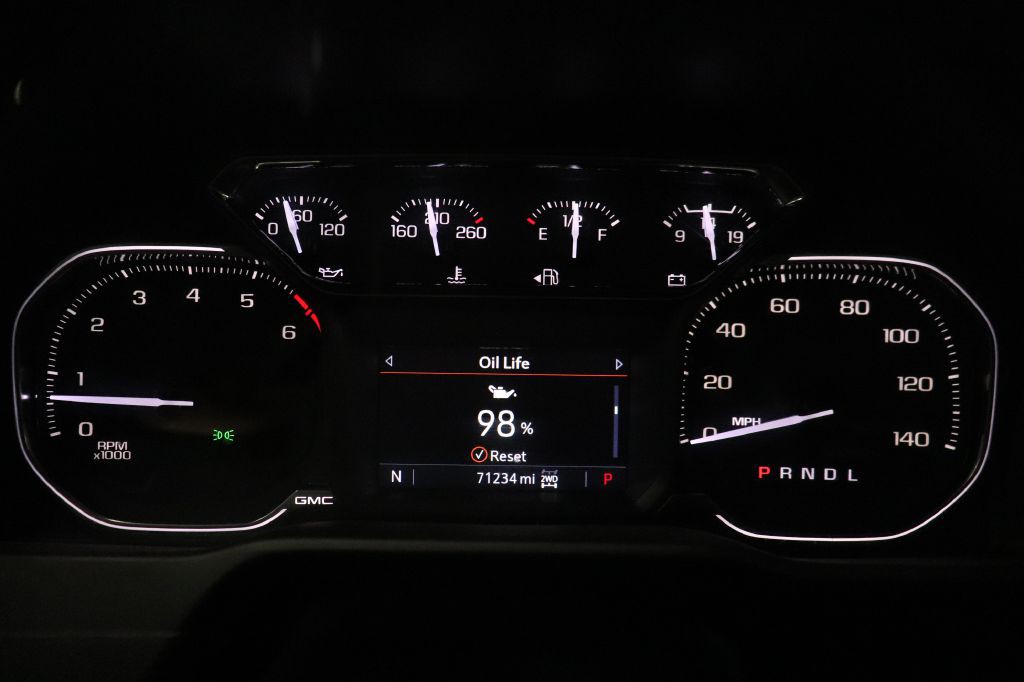 2022 GMC Sierra Image 17