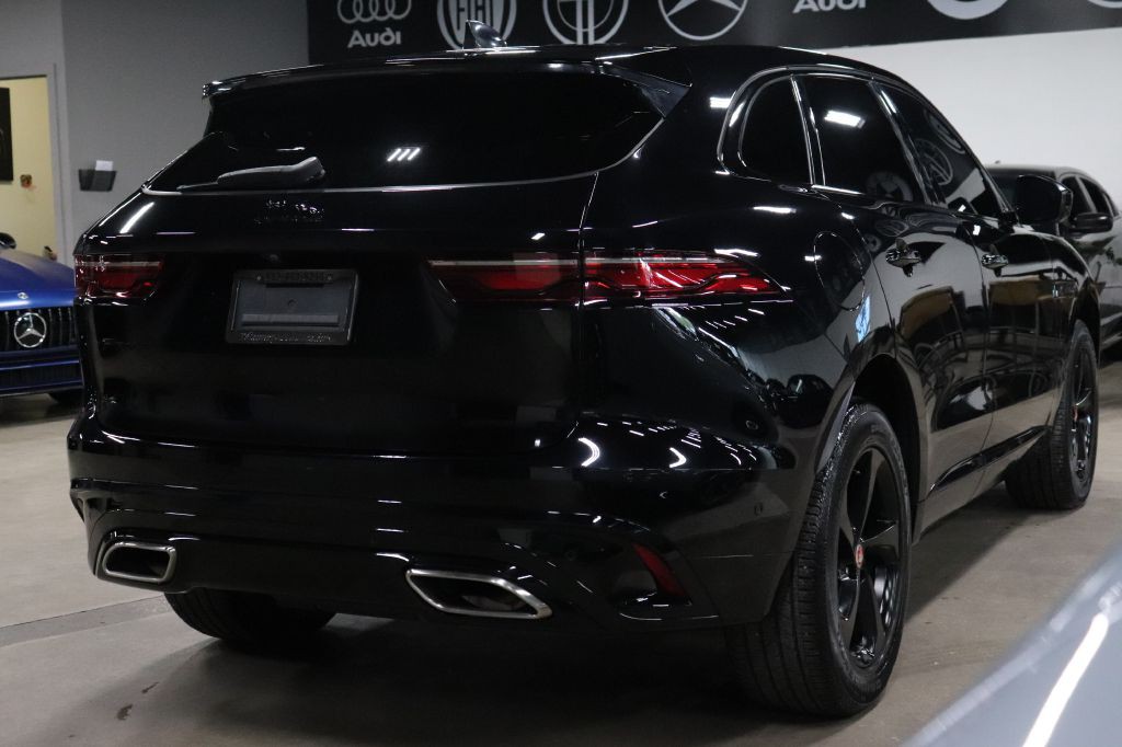 2021 Jaguar F-PACE Image 5