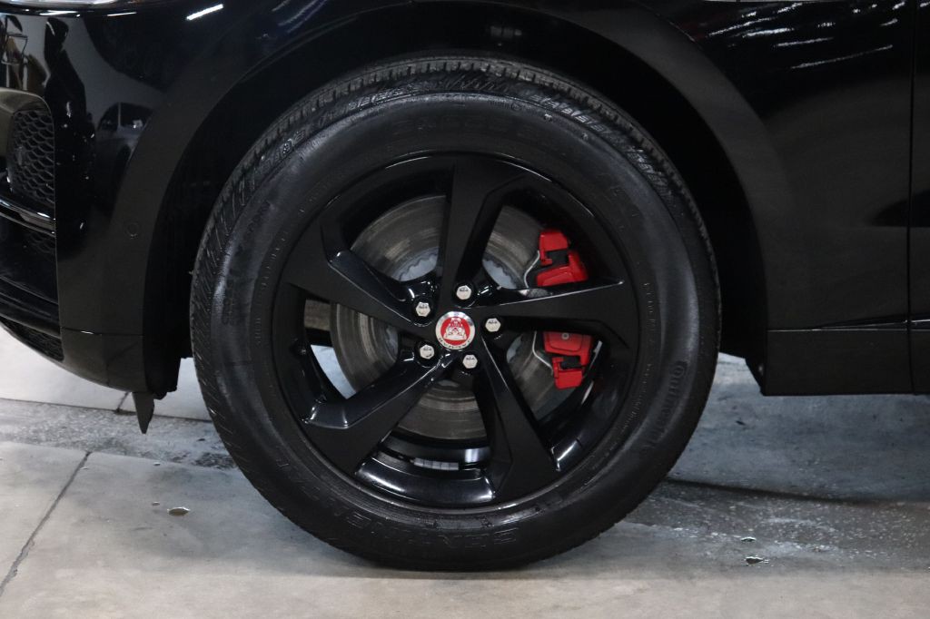 2021 Jaguar F-PACE Image 27