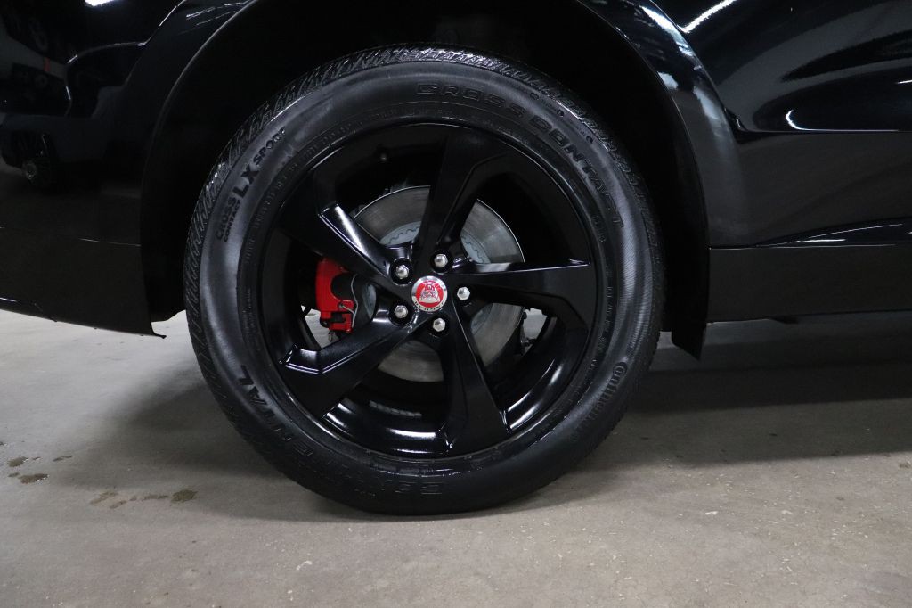 2021 Jaguar F-PACE Image 29