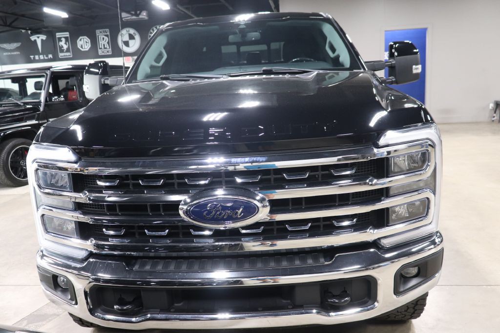 2023 Ford F-250 Image 8