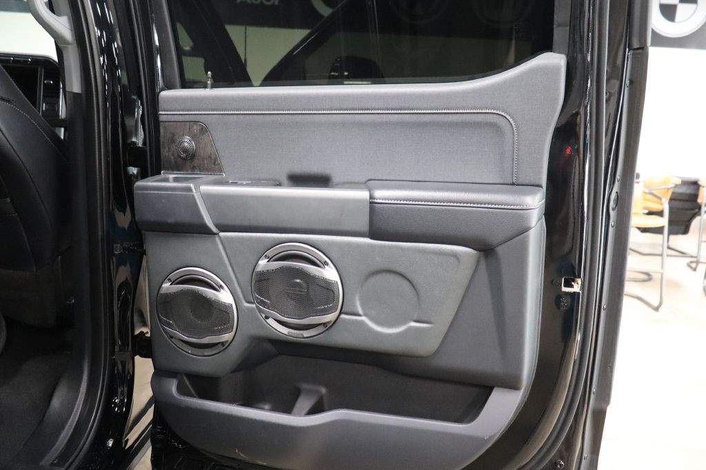 2023 Ford F-250 Image 19