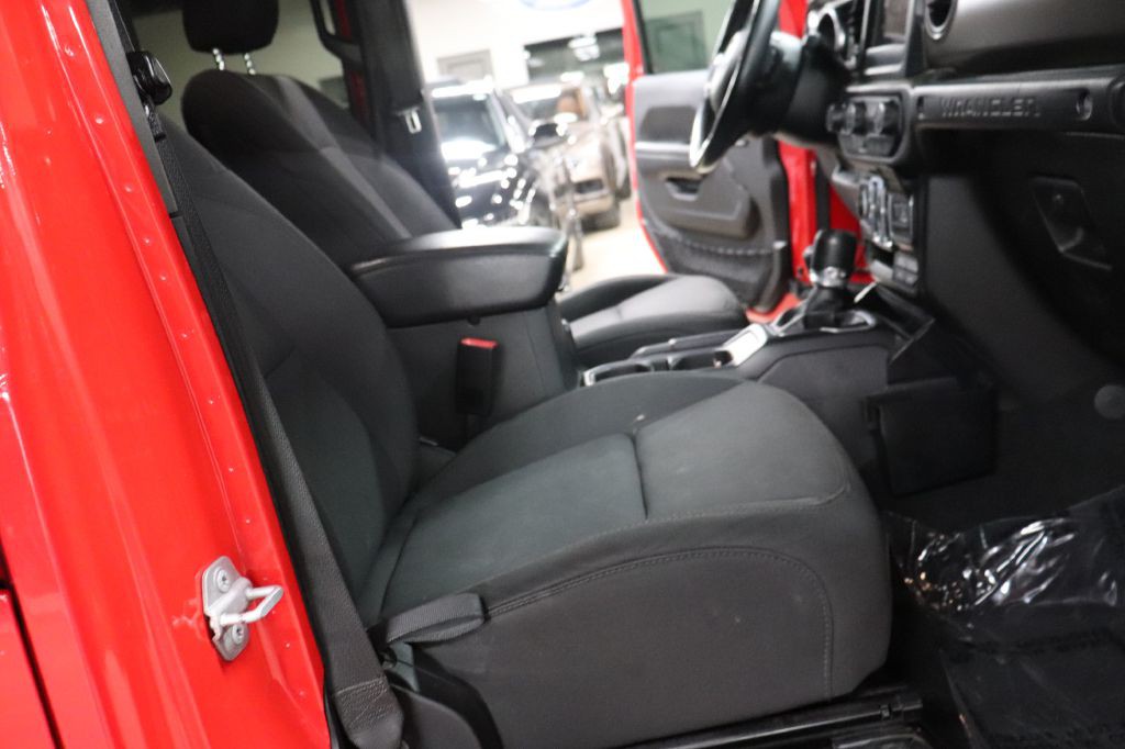 2018 Jeep Wrangler Unlimited Image 17