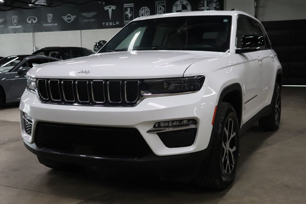 2025 Jeep Grand Cherokee Image 1