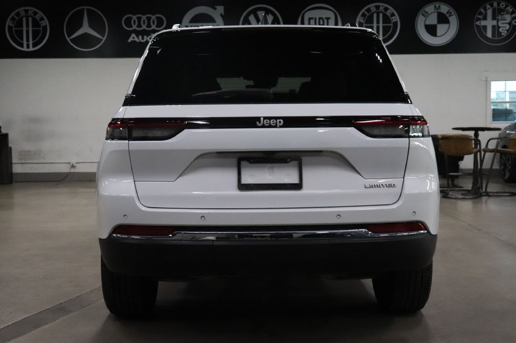 2025 Jeep Grand Cherokee Image 4