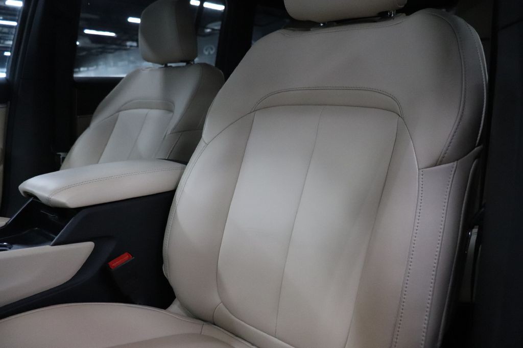 2025 Jeep Grand Cherokee Image 11