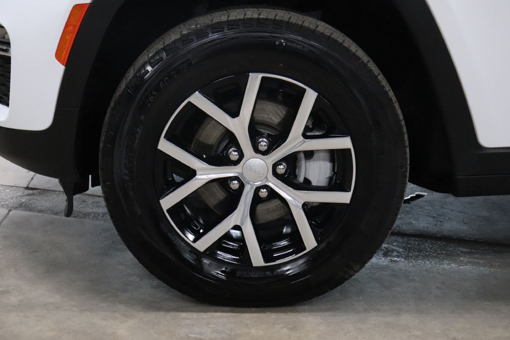 2025 Jeep Grand Cherokee Image 29