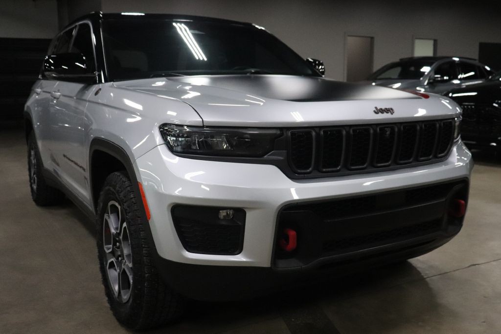 2022 Jeep Grand Cherokee Image 7