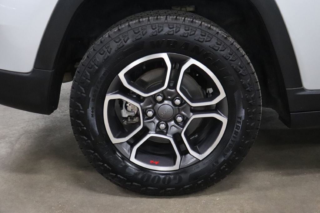 2022 Jeep Grand Cherokee Image 30