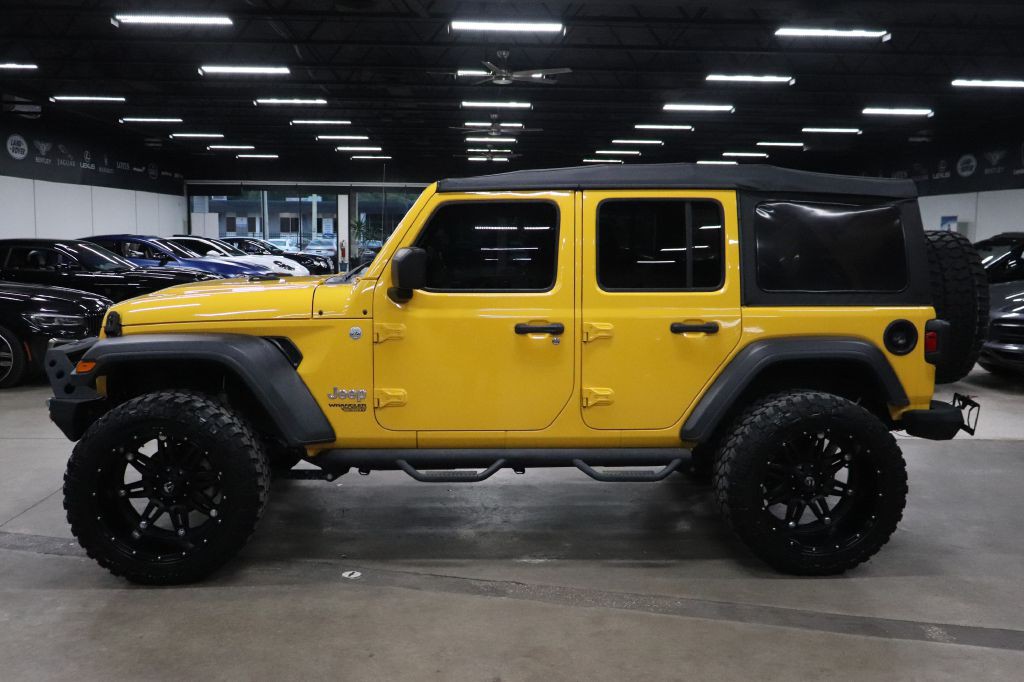 2019 Jeep Wrangler Unlimited Image 2