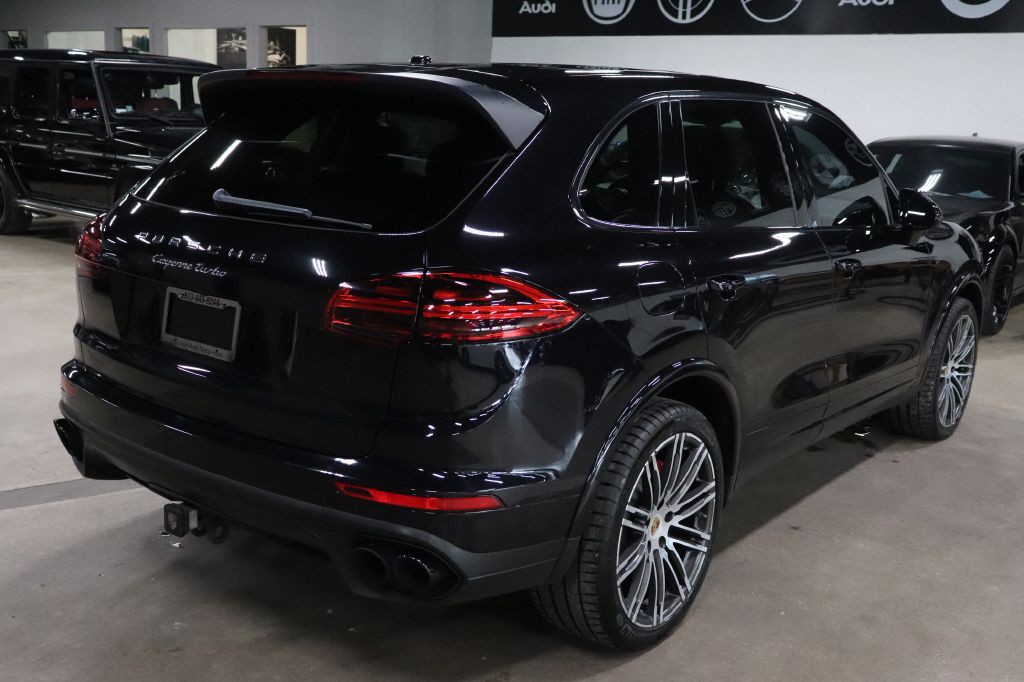 2017 Porsche Cayenne Image 5