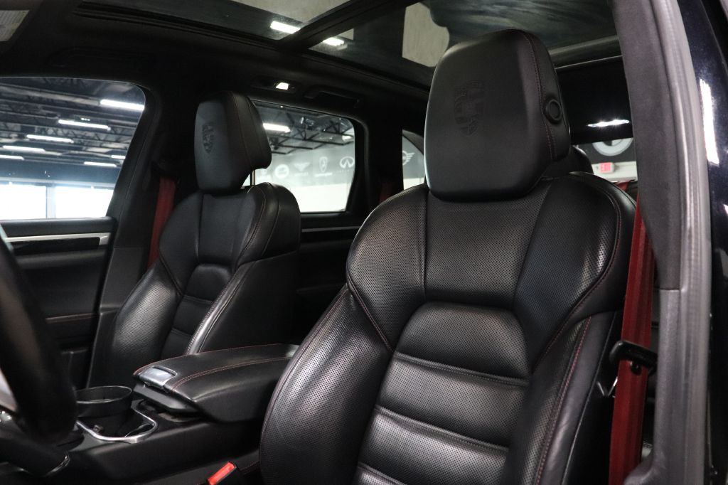 2017 Porsche Cayenne Image 11