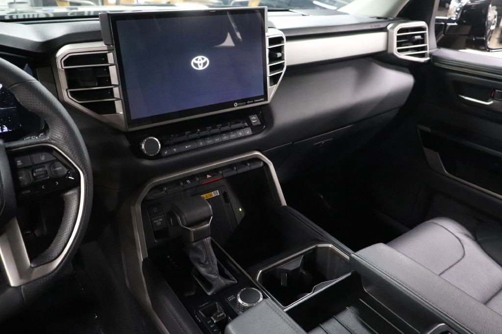2024 Toyota Tundra Image 31