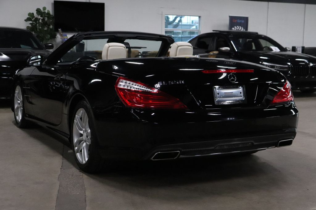 2013 Mercedes-Benz SL-Class Image 6
